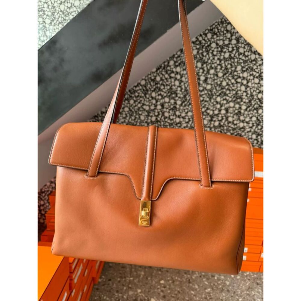 Celine Women Pre-Loved Bag Very Good Condition